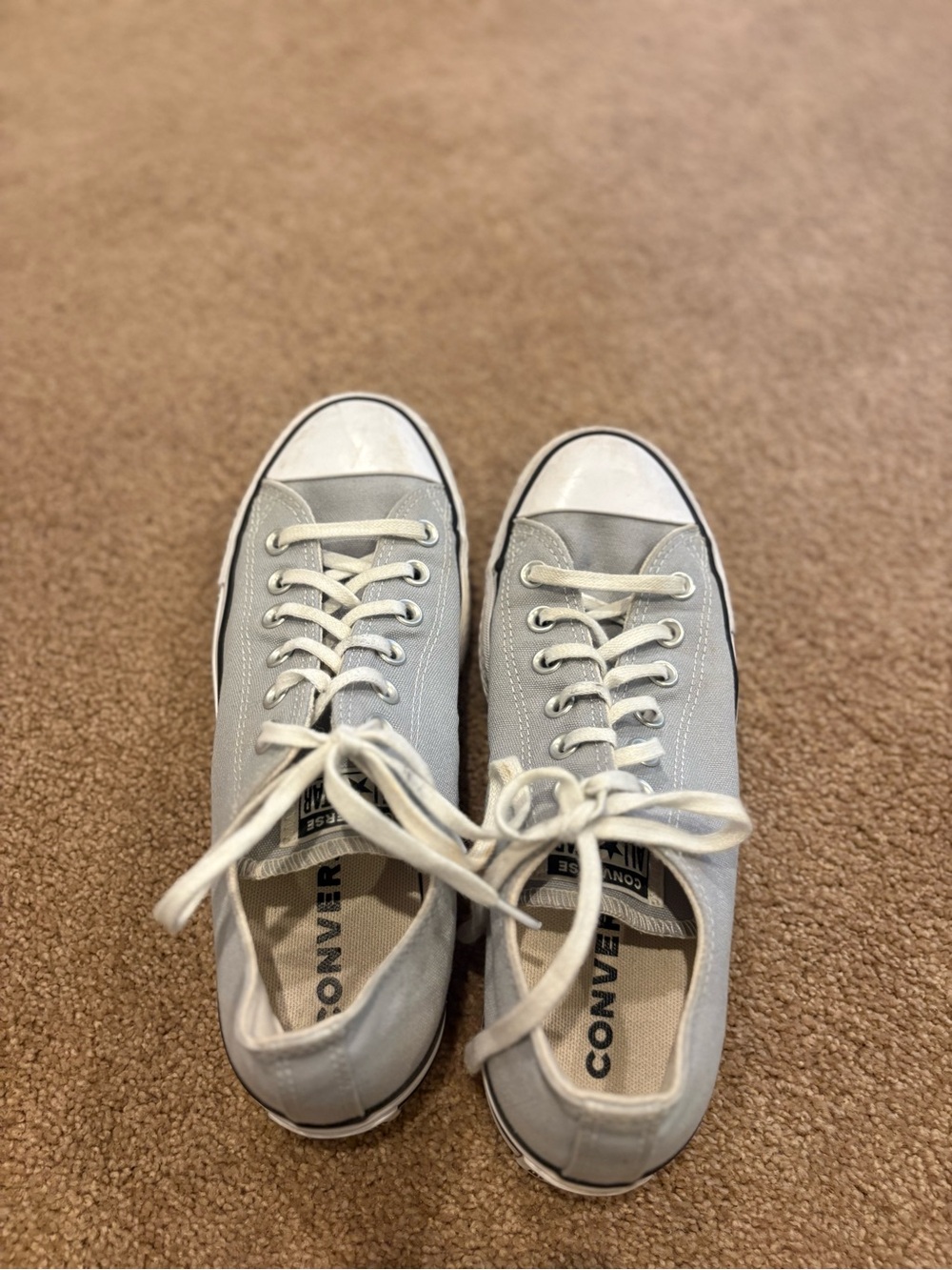 Converse Low platform Top Canvas Sneakers in Gray and White